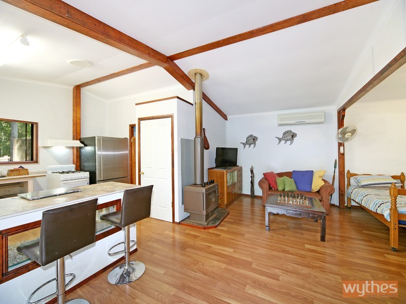 834 Cootharaba Rd, Cootharaba QLD 4565