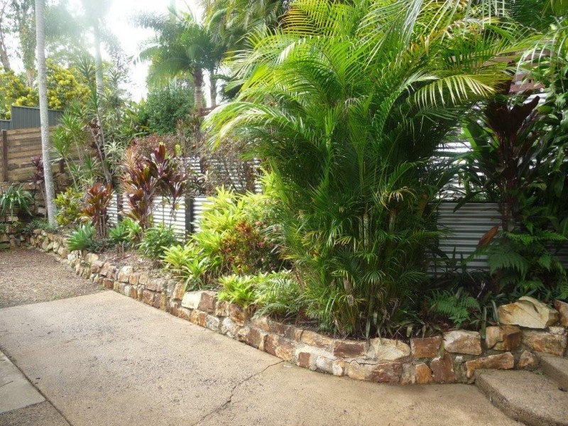 16 Pine Street, Pomona QLD 4568