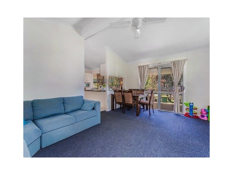 2 Sandy Street, Pomona QLD 4568