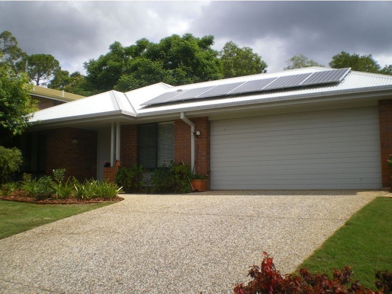 5 Blue Wren Place, Cooroy QLD 4563