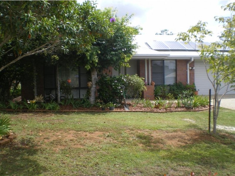 5 Blue Wren Place, Cooroy QLD 4563