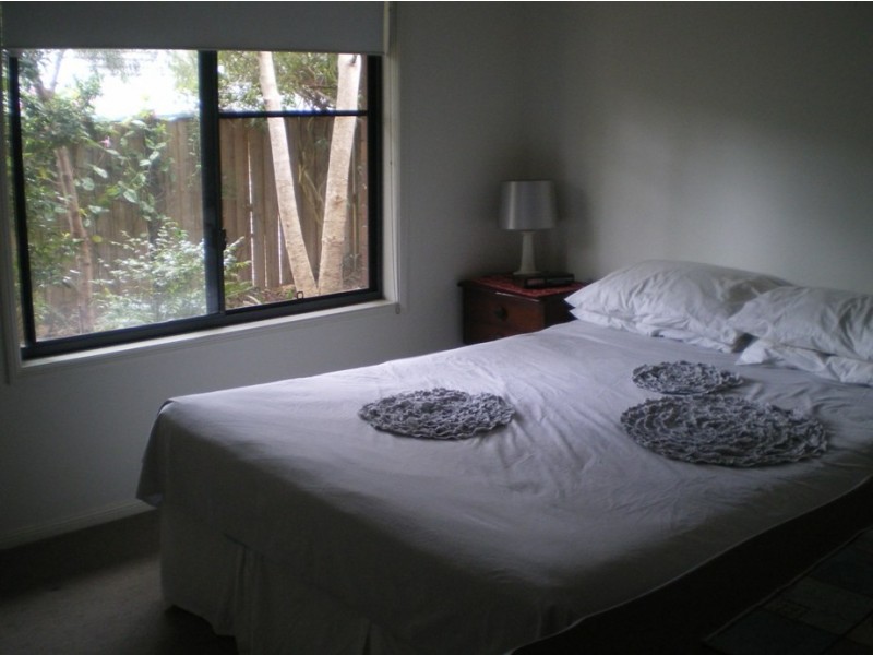 5 Blue Wren Place, Cooroy QLD 4563