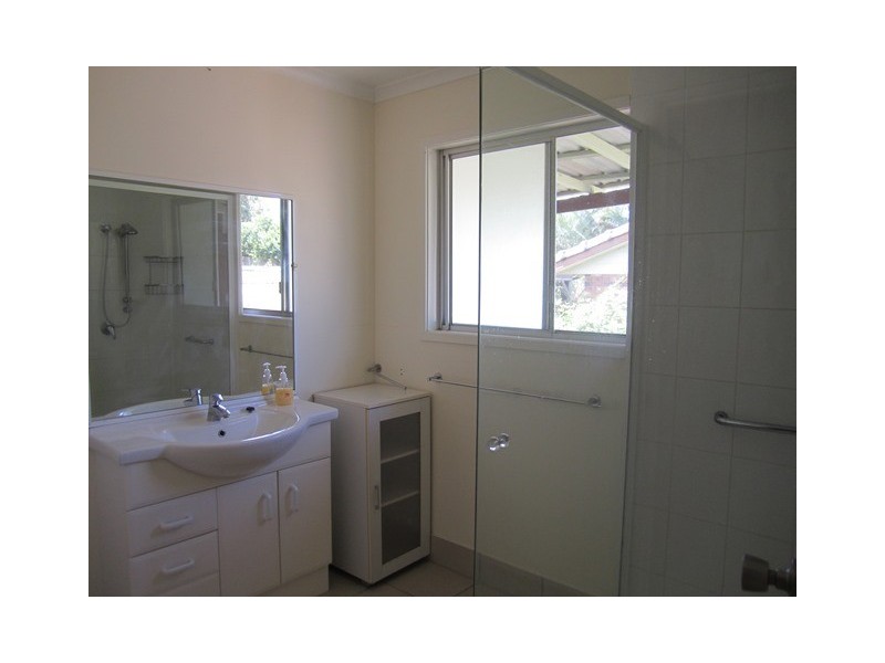 10 Tree Street, Pomona QLD 4568