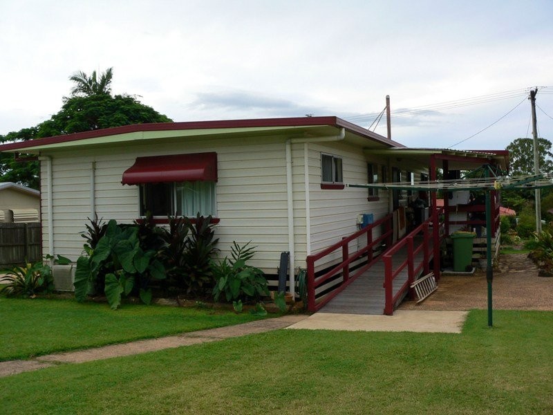 10 Tree Street, Pomona QLD 4568