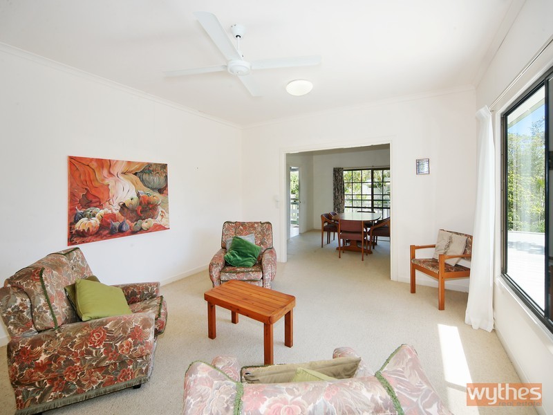 25 Weyba Park Drive, Noosa Heads QLD 4567