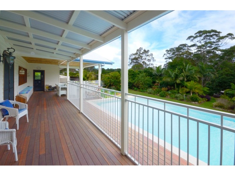 10 Flooded Gum Place, Black Mountain QLD 4563