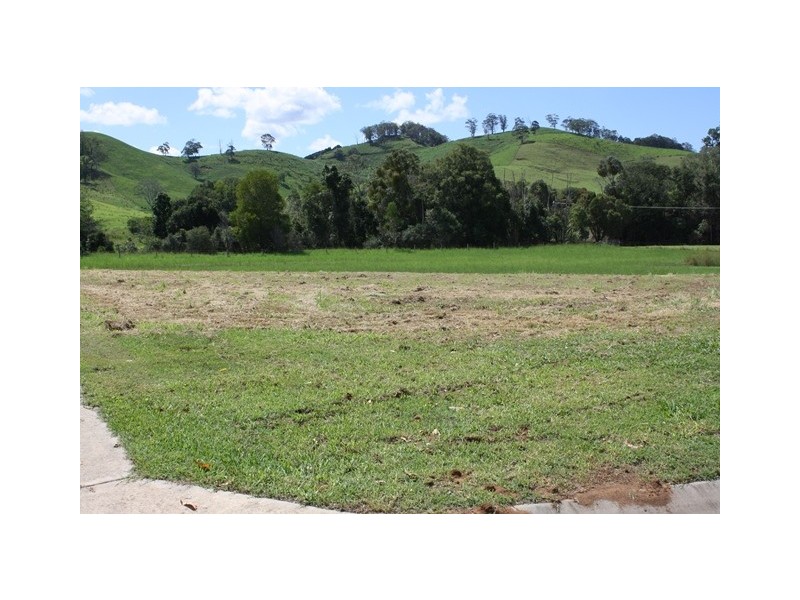 21 Overton Way, Kin Kin QLD 4571