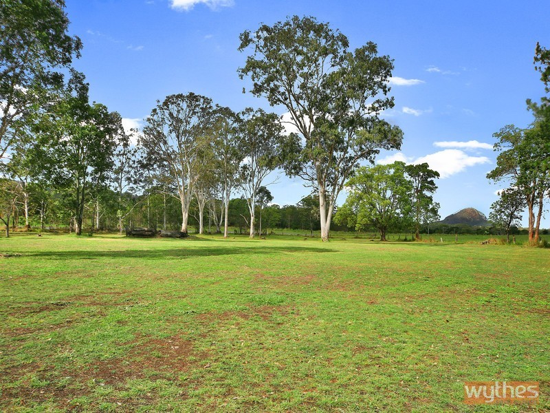 628 Traveston Road, Traveston QLD 4570