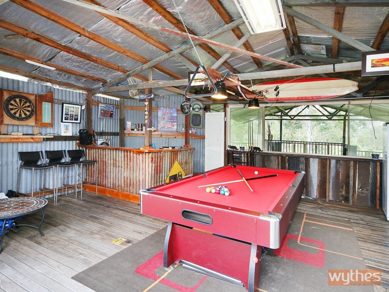 628 Traveston Road, Traveston QLD 4570