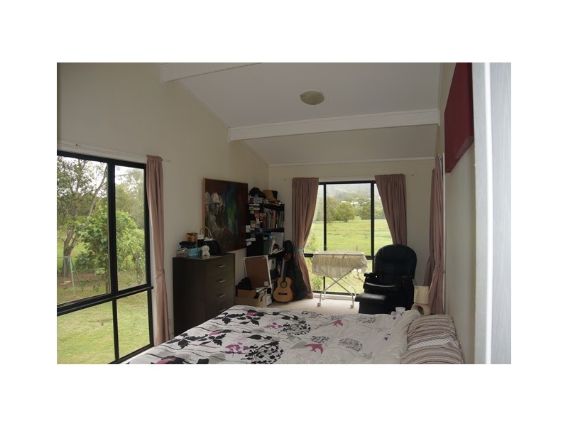 31 Tablelands Road, Cooran QLD 4569