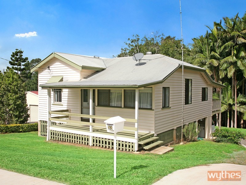 23 Red Street, Pomona QLD 4568