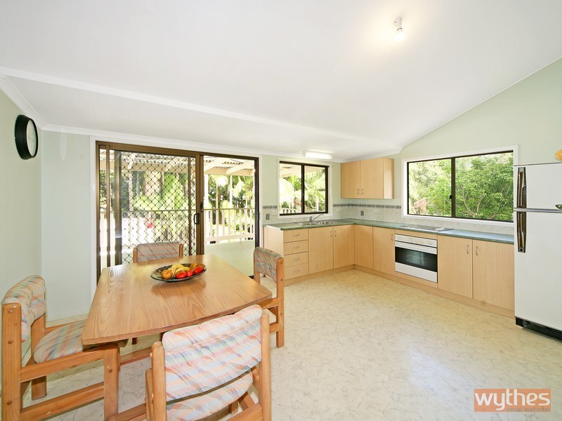 23 Red Street, Pomona QLD 4568