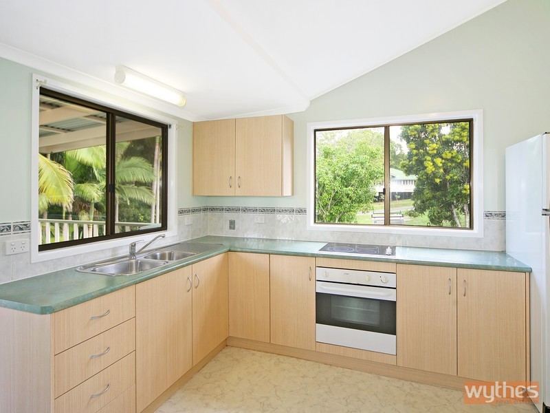 23 Red Street, Pomona QLD 4568