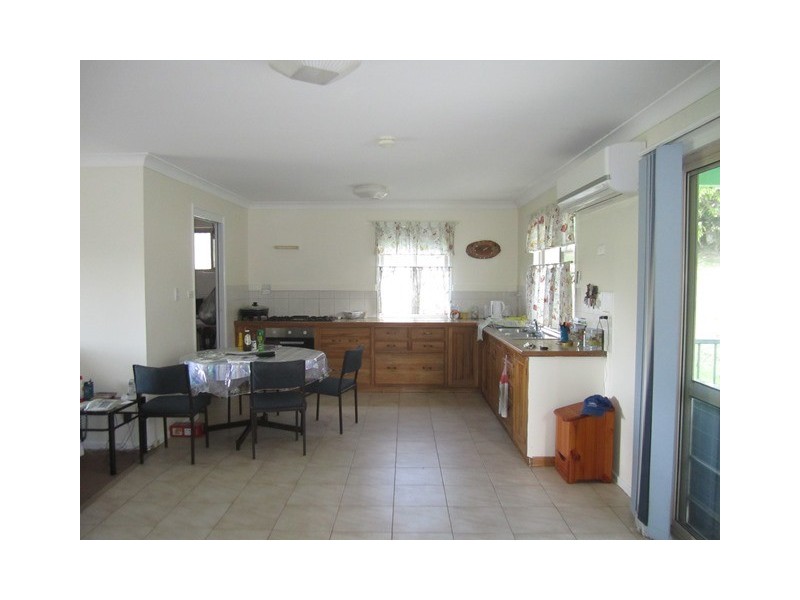 37 Mountain View Road, Pinbarren QLD 4568