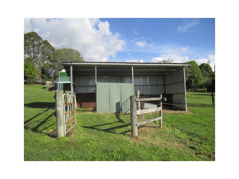 37 Mountain View Road, Pinbarren QLD 4568