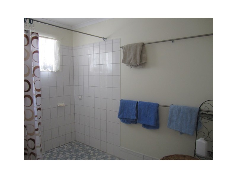 37 Mountain View Road, Pinbarren QLD 4568