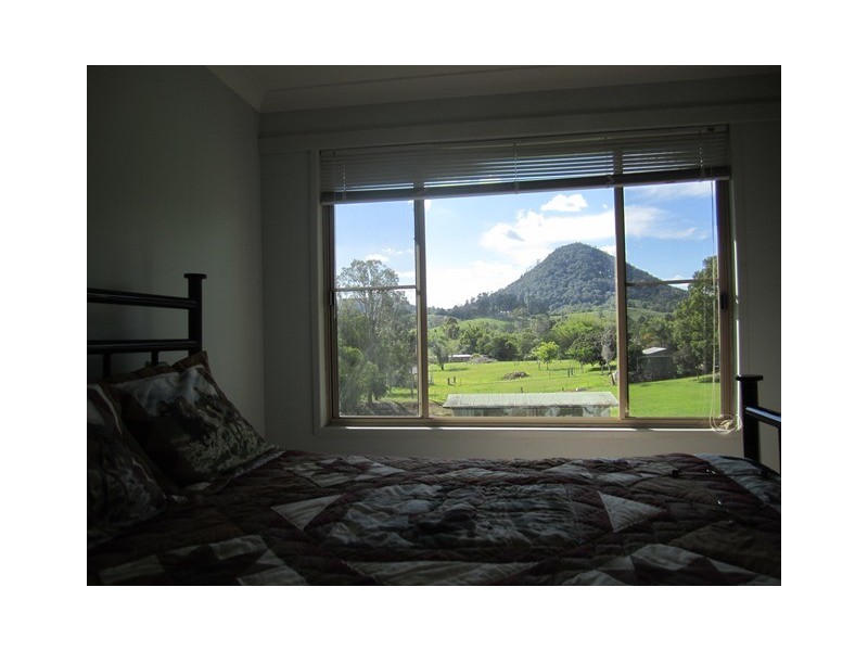 37 Mountain View Road, Pinbarren QLD 4568