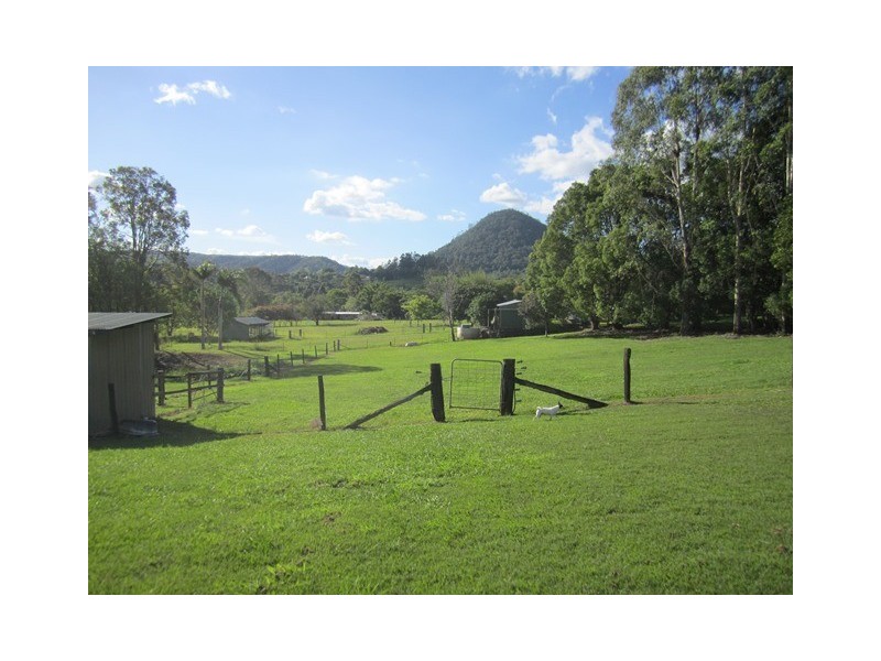 37 Mountain View Road, Pinbarren QLD 4568