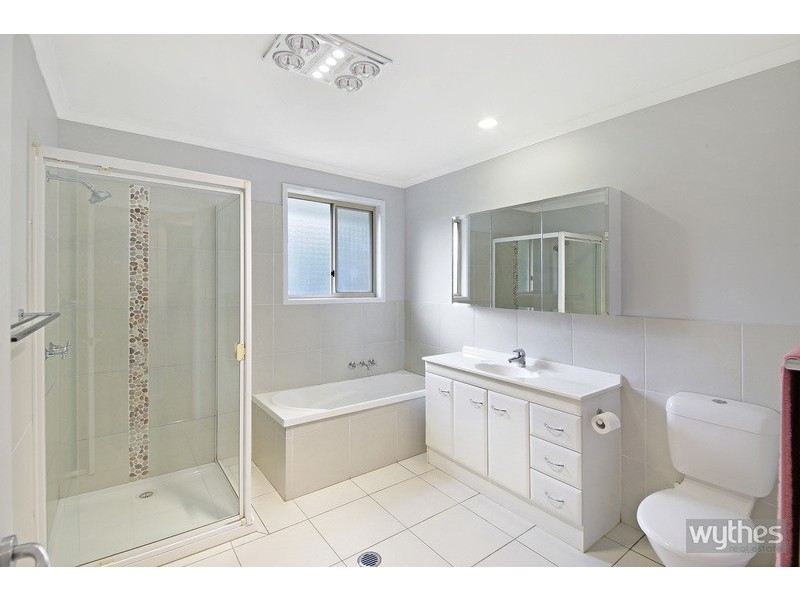 250 Blueberry Drive, Black Mountain QLD 4563