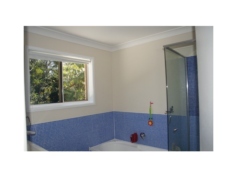 415 Lake Macdonald Drive, Lake Macdonald QLD 4563
