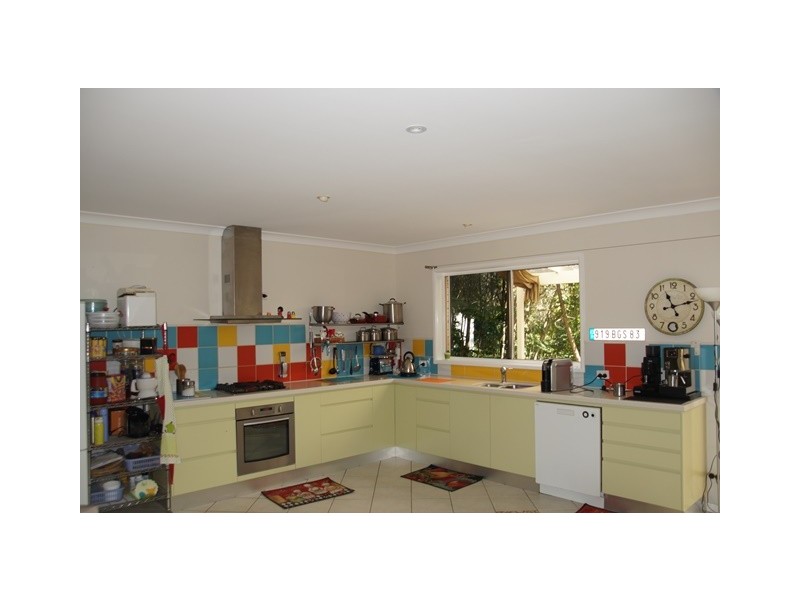 415 Lake Macdonald Drive, Lake Macdonald QLD 4563