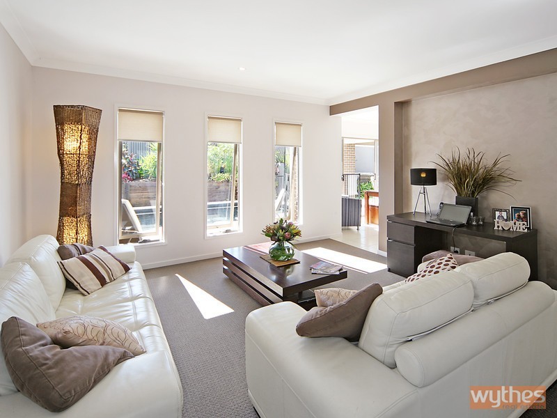 13 Straker Drive, Cooroy QLD 4563