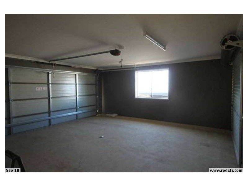12 Prospect Place, Cooroy QLD 4563
