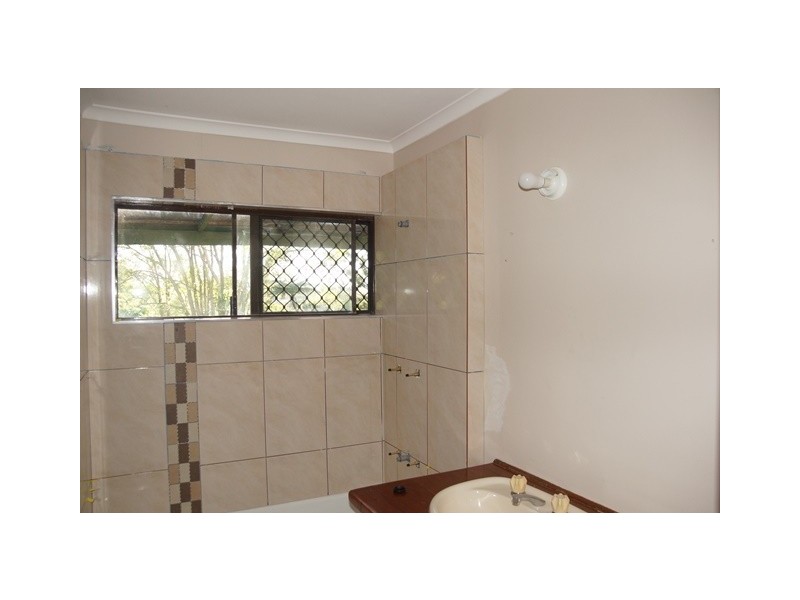 5 Albert Street, Cooran QLD 4569