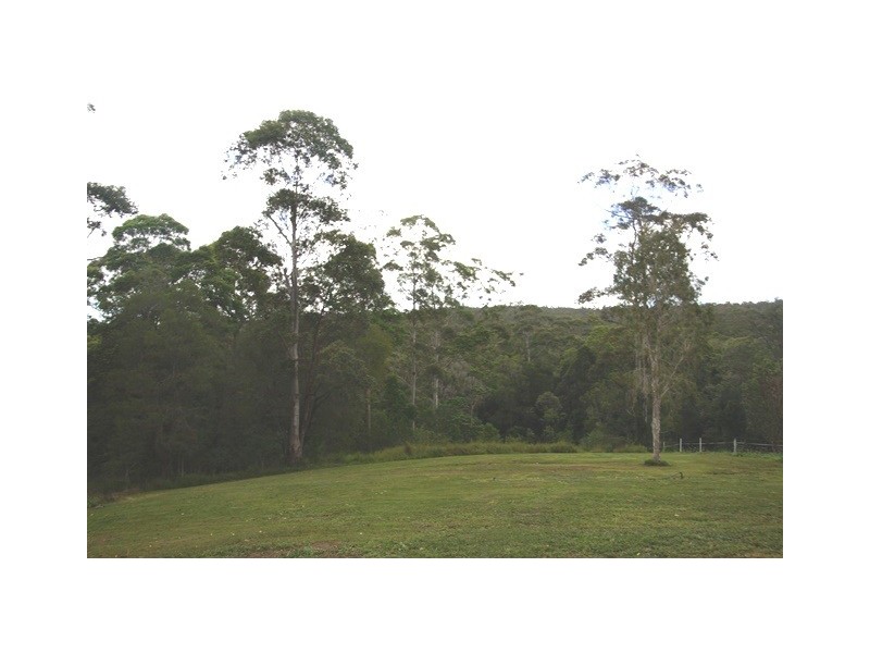 109 Killawarra Road, Lake Macdonald QLD 4563