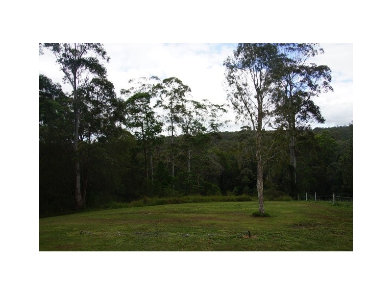 109 Killawarra Road, Lake Macdonald QLD 4563