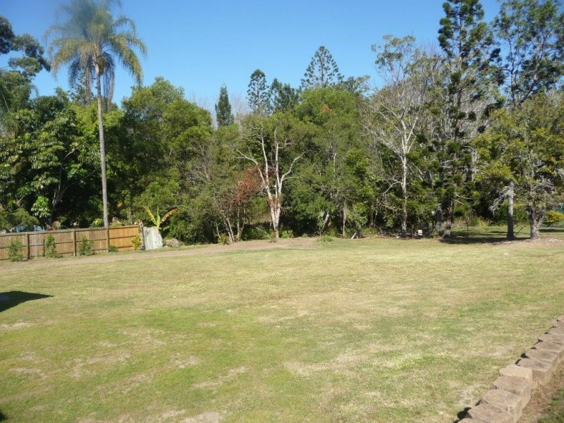 38 – 40 Main Street, Kin Kin QLD 4571