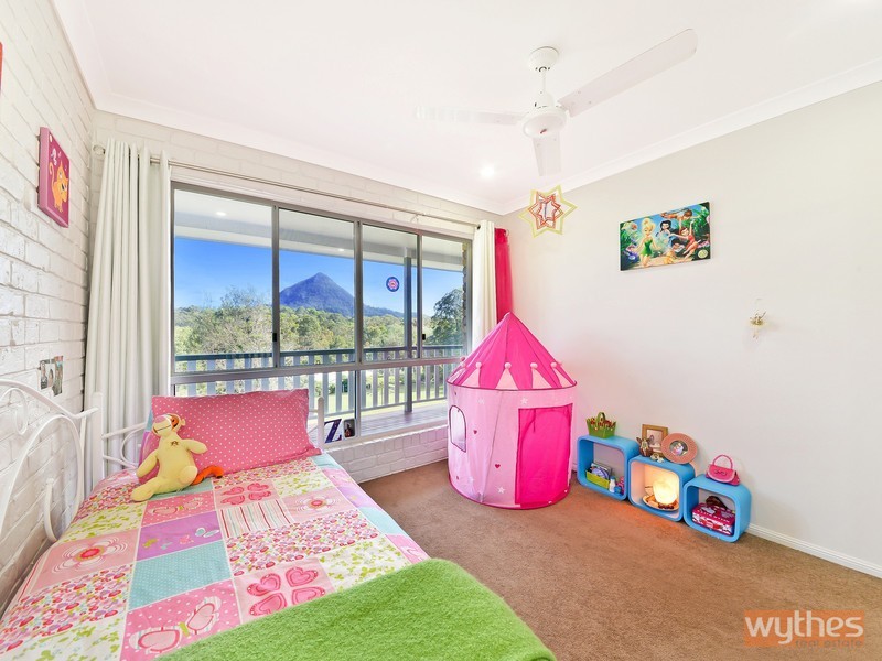 14 Stockman Court, Pomona QLD 4568