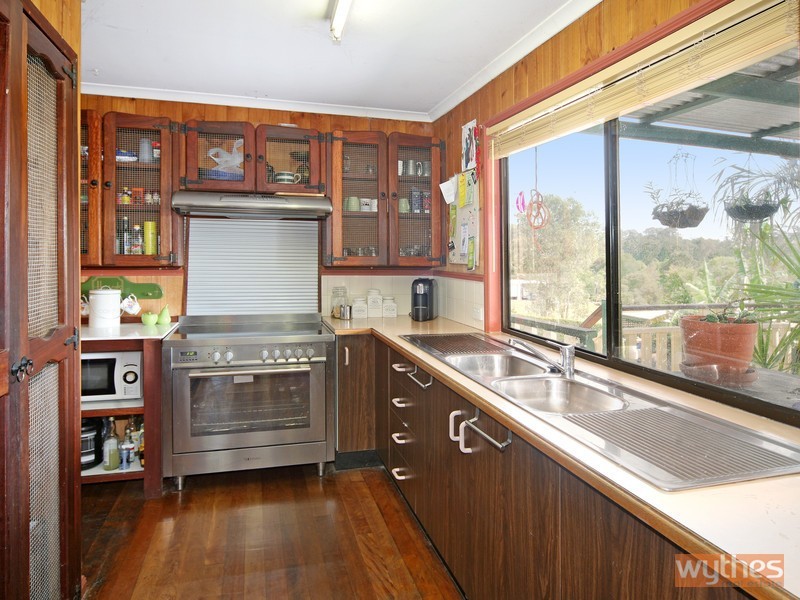 27 Swift Drive, Cooroy QLD 4563
