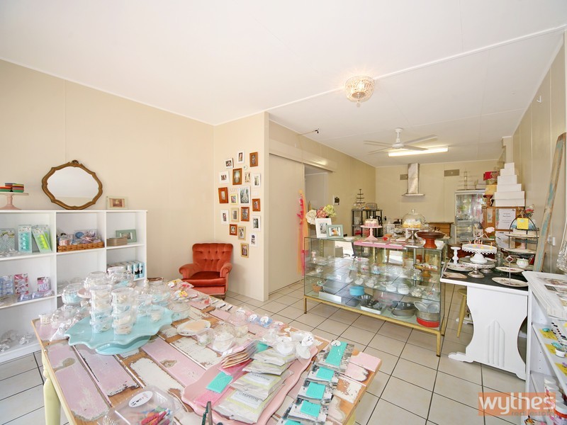 12 Maple Street, Cooroy QLD 4563