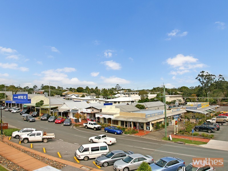 12 Maple Street, Cooroy QLD 4563