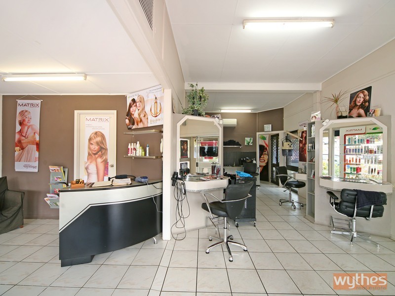 12 Maple Street, Cooroy QLD 4563