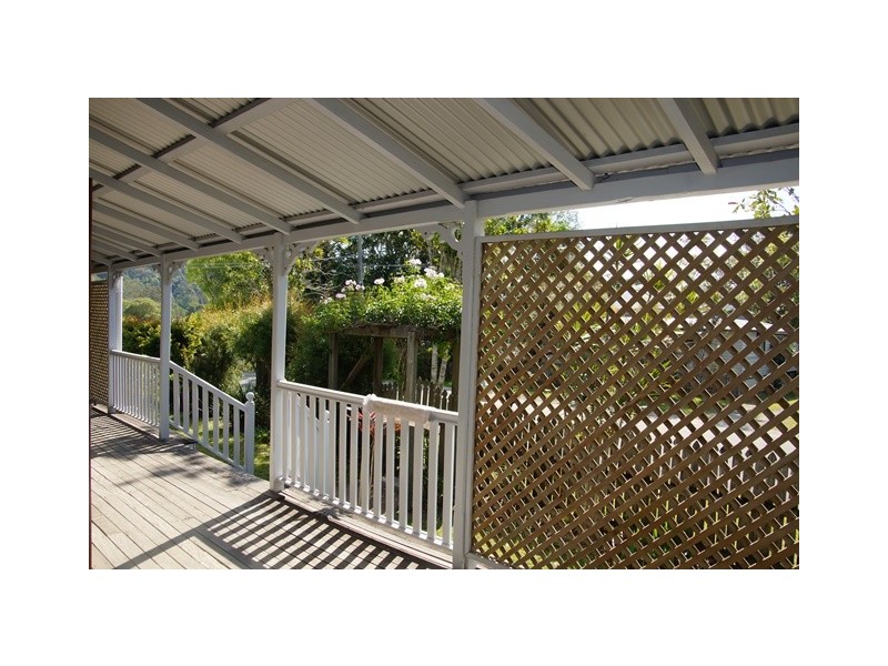 6 Prince Street, Cooran QLD 4569