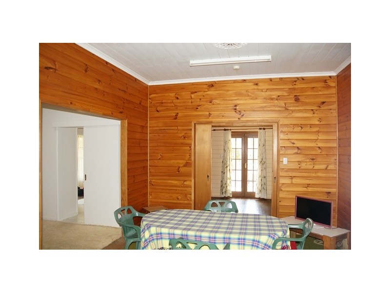 6 Prince Street, Cooran QLD 4569