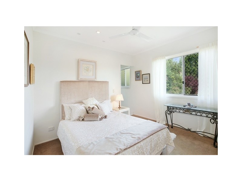 6 Kensington Drive, Cooroy QLD 4563