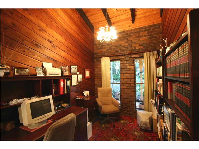 122 Lawnville Road, Black Mountain QLD 4563