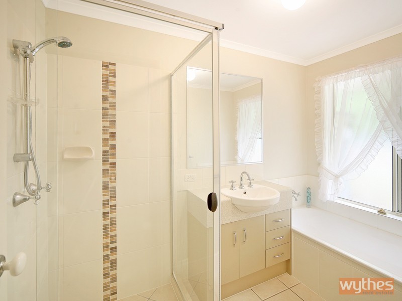 4 Dianella Court, Cooroy QLD 4563