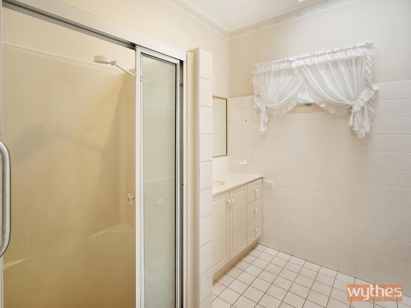 6 Wattle Street, Cooroy QLD 4563