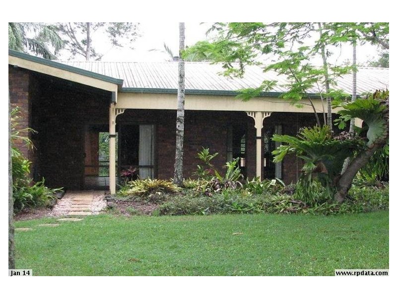 122 Lawnville Road, Cooroy QLD 4563