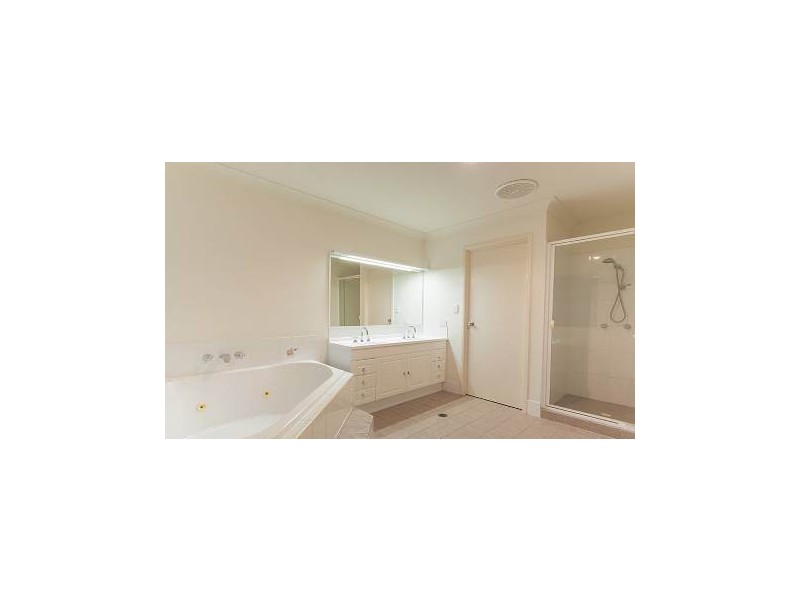 55 Oak Street, Cooroy QLD 4563