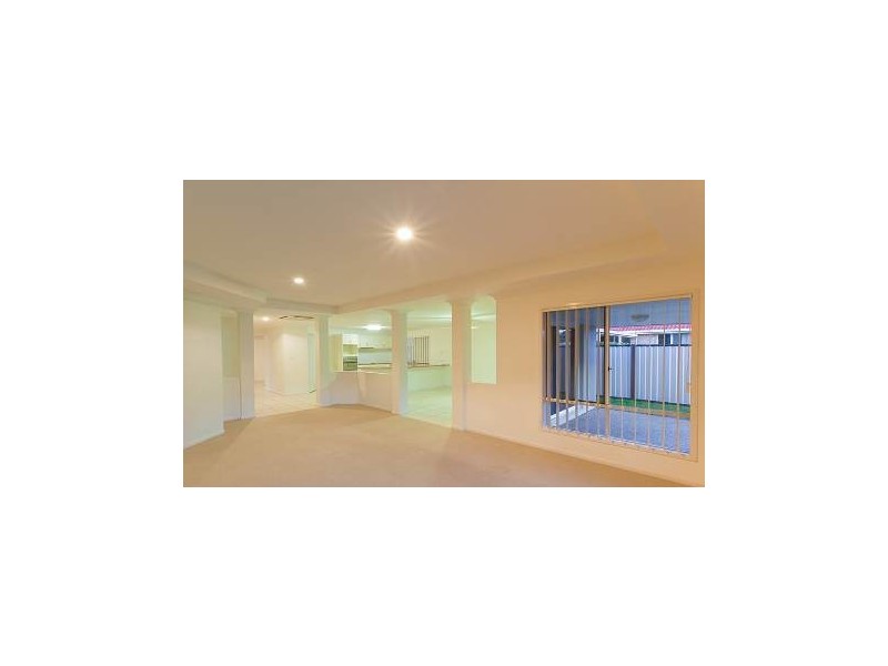 55 Oak Street, Cooroy QLD 4563