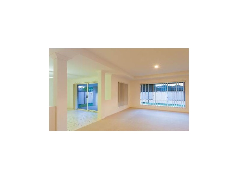 55 Oak Street, Cooroy QLD 4563