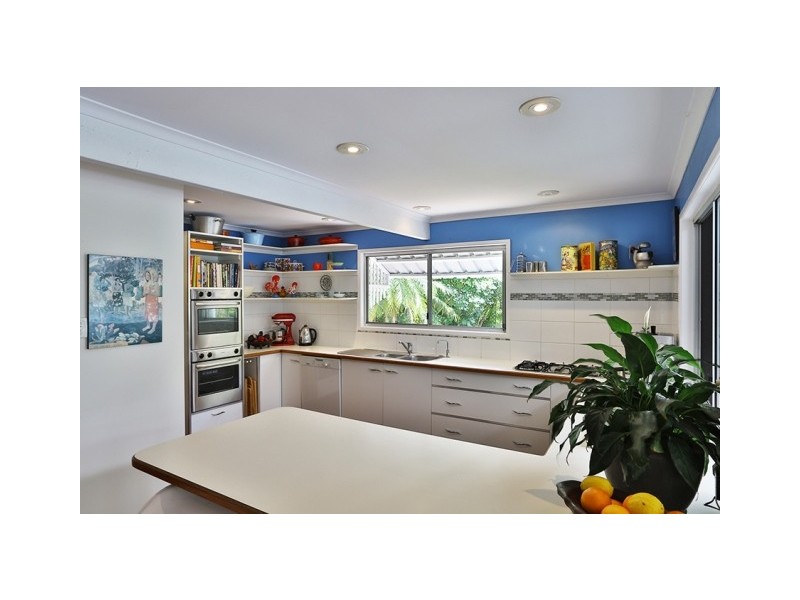 16 Palmer Crescent, Tewantin QLD 4565