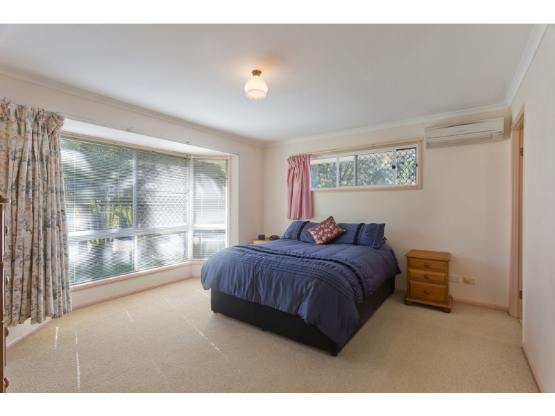 6 MERIDAN COURT, Pomona QLD 4568