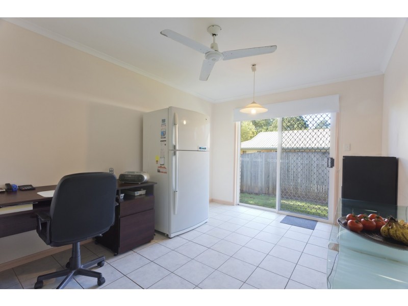 6 MERIDAN COURT, Pomona QLD 4568