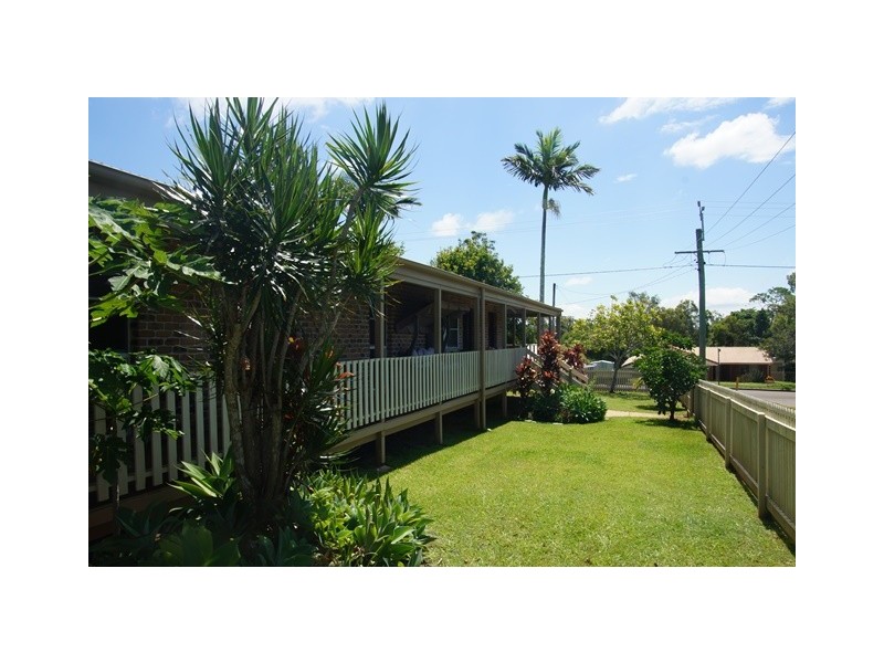 36 Pavilion Street, Pomona QLD 4568